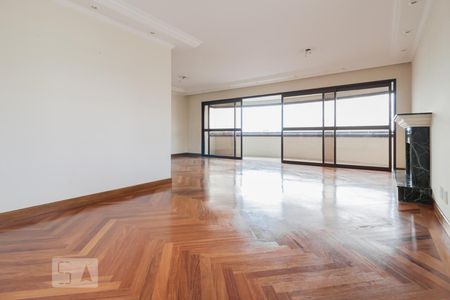Apartamento à venda com 250m², 4 quartos e 4 vagasSala