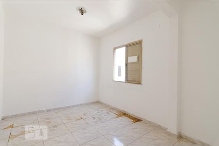 Quarto 1 de apartamento à venda com 2 quartos, 60m² em Vila Marieta, Campinas