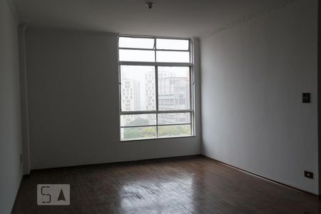 Apartamento à venda com 102m², 2 quartos e 1 vagaSala