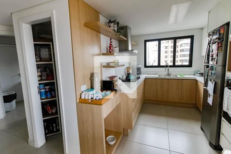 Apartamento à venda com 274m², 3 quartos e 4 vagasCozinha - Armários