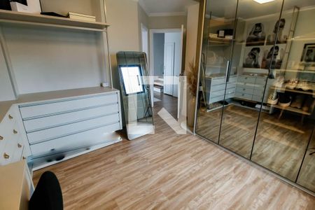 Apartamento à venda com 274m², 3 quartos e 4 vagasSuíte 2