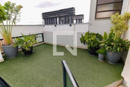 Apartamento à venda com 274m², 3 quartos e 4 vagasPiscina Coberta