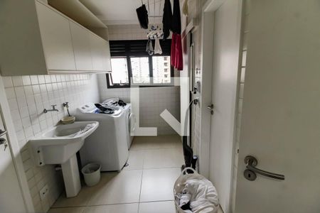 Apartamento à venda com 274m², 3 quartos e 4 vagasDetalhe da area de serviço