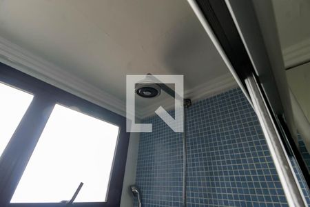 Apartamento à venda com 274m², 3 quartos e 4 vagasBanheiro da Suíte 1 - chuveiro