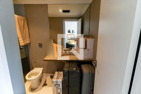 Apartamento à venda com 274m², 3 quartos e 4 vagasBanheiro da Suíte 3