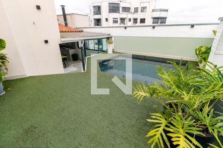 Apartamento à venda com 274m², 3 quartos e 4 vagasPiscina Coberta