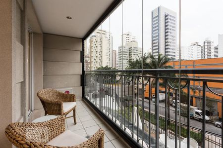 Studio para alugar com 50m², 1 quarto e 1 vaga Studio para alugar com 50m², 1 quarto e 1 vagaVaranda
