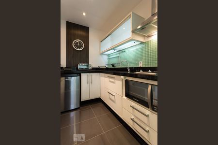 Studio para alugar com 50m², 1 quarto e 1 vaga Studio para alugar com 50m², 1 quarto e 1 vagaCozinha