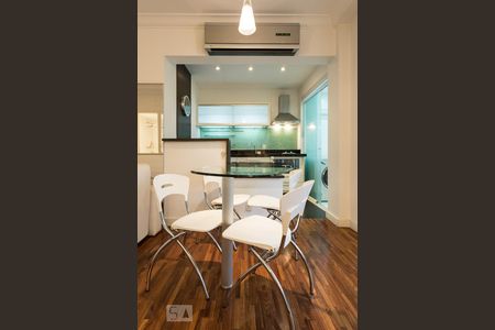 Studio para alugar com 50m², 1 quarto e 1 vaga Studio para alugar com 50m², 1 quarto e 1 vagaCozinha