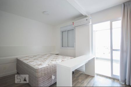 Studio para alugar com 33m², 1 quarto e 1 vagaSala/Suíte