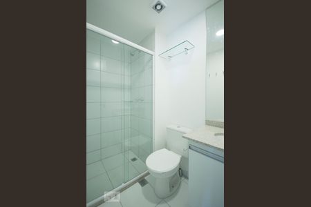 Studio para alugar com 33m², 1 quarto e 1 vaga Studio para alugar com 33m², 1 quarto e 1 vagaBanheiro