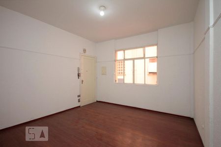 Sala de apartamento para alugar com 2 quartos, 70m² em República, São Paulo