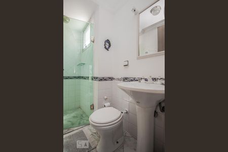 Banheiro de apartamento para alugar com 1 quarto, 69m² em Vila Suzana, São Paulo