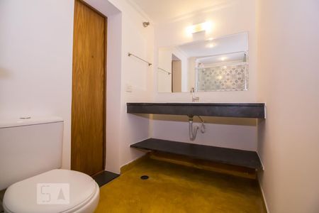 Apartamento para alugar com 72m², 2 quartos e sem vagabanheiro