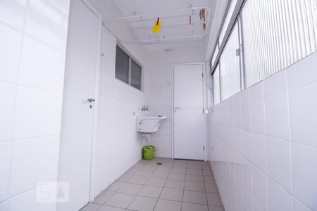 Apartamento para alugar com 72m², 2 quartos e sem vagaÁrea de Serviço