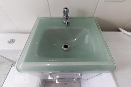 Studio para alugar com 30m², 1 quarto e sem vaga Studio para alugar com 30m², 1 quarto e sem vagaBanheiro e Área de Serviço