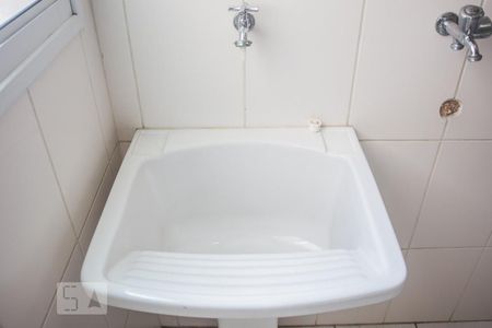 Apartamento à venda com 80m², 2 quartos e 1 vaga Apartamento à venda com 80m², 2 quartos e 1 vagaÁrea de Serviço