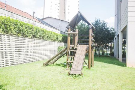 Apartamento à venda com 80m², 2 quartos e 1 vaga Apartamento à venda com 80m², 2 quartos e 1 vagaPlayground