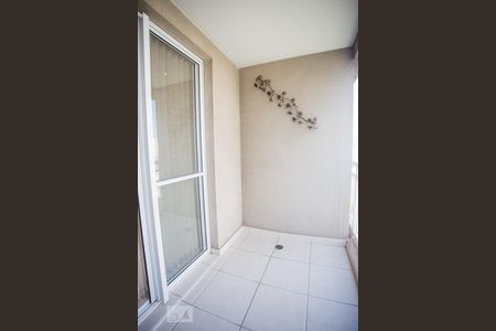 Sacada de apartamento à venda com 2 quartos, 80m² em Tatuapé, São Paulo