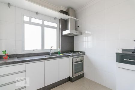 Apartamento à venda com 115m², 3 quartos e 3 vagasCozinha