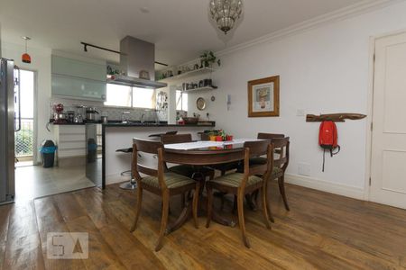 Apartamento à venda com 127m², 3 quartos e 2 vagasCozinha