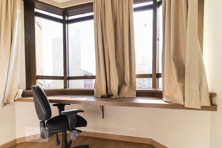 Apartamento à venda com 47m², 1 quarto e 1 vagaQuarto da suíte - Espaço de trabalho e estudos