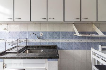 Cozinha de apartamento para alugar com 1 quarto, 35m² em Bela Vista, São Paulo