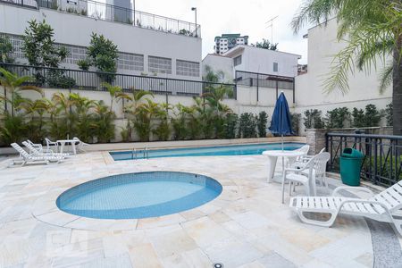 Apartamento à venda com 118m², 3 quartos e 3 vagasPiscina