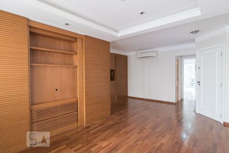 Sala de apartamento para alugar com 3 quartos, 118m² em Saúde, São Paulo