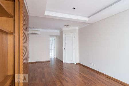 Sala de apartamento para alugar com 3 quartos, 118m² em Saúde, São Paulo