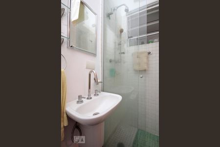 Apartamento à venda com 120m², 2 quartos e 1 vagaBanheiro do Escritório