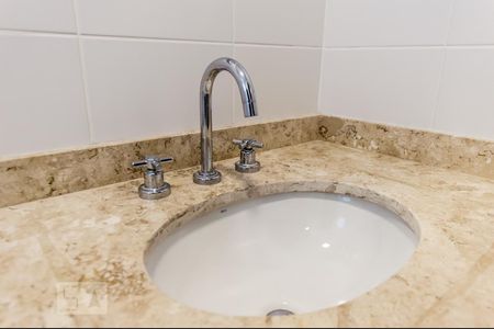 Apartamento à venda com 36m², 1 quarto e 1 vagaBanheiro da suíte