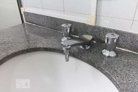 Apartamento à venda com 110m², 3 quartos e 2 vagasBanheiro