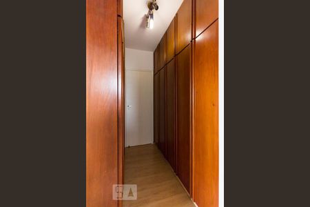 Apartamento à venda com 110m², 3 quartos e 2 vagasQuarto 3