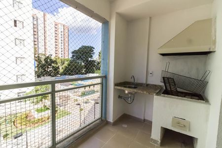 Varanda de apartamento para alugar com 2 quartos, 58m² em Jardim Flor da Montanha, Guarulhos