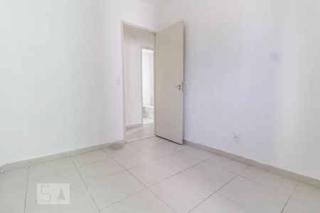 Quarto de apartamento para alugar com 2 quartos, 58m² em Jardim Flor da Montanha, Guarulhos