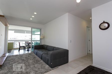 SALA de apartamento para alugar com 2 quartos, 70m² em Barra da Tijuca, Rio de Janeiro