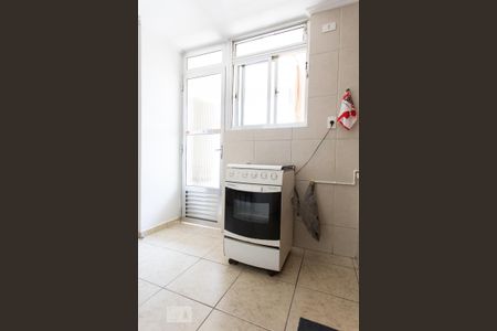 Apartamento para alugar com 103m², 2 quartos e sem vaga Apartamento para alugar com 103m², 2 quartos e sem vagaCozinha