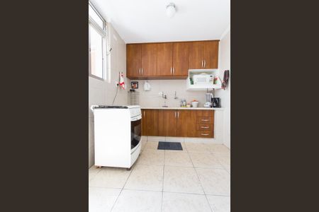 Cozinha de apartamento para alugar com 2 quartos, 103m² em Paraíso, São Paulo
