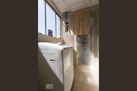 Apartamento para alugar com 103m², 2 quartos e sem vaga Apartamento para alugar com 103m², 2 quartos e sem vagaDetalhe da area de serviço