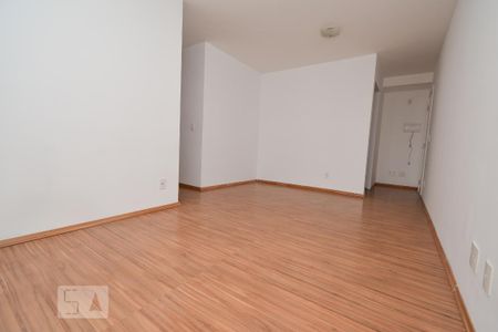 Sala de apartamento para alugar com 3 quartos, 77m² em Jardim Flor da Montanha, Guarulhos