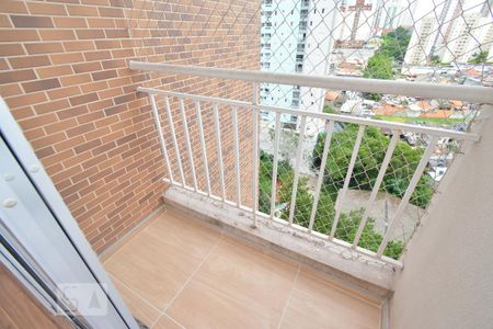 Apartamento para alugar com 77m², 3 quartos e 2 vagas Apartamento para alugar com 77m², 3 quartos e 2 vagasVaranda