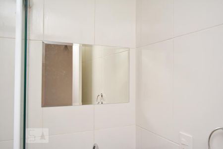 Banheiro de apartamento para alugar com 3 quartos, 77m² em Jardim Flor da Montanha, Guarulhos