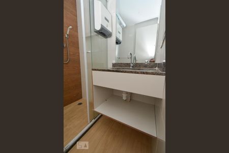 Apartamento para alugar com 77m², 3 quartos e 2 vagas Apartamento para alugar com 77m², 3 quartos e 2 vagasBanheiro