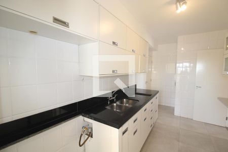 Apartamento para alugar com 85m², 2 quartos e 2 vagasCozinha