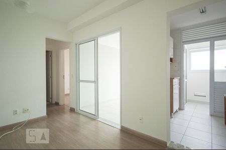Sala de apartamento para alugar com 1 quarto, 45m² em Santo Amaro, São Paulo