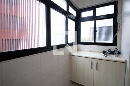 Apartamento para alugar com 80m², 3 quartos e 1 vagaÁrea de Serviço