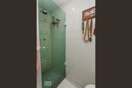 Apartamento à venda com 60m², 1 quarto e 2 vagasBANHEIRO