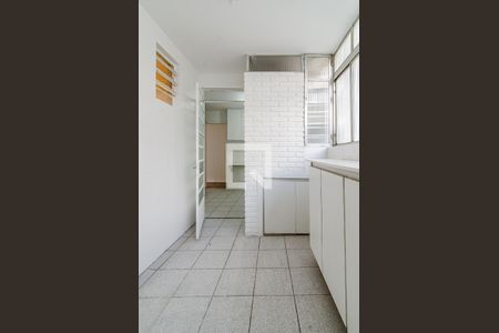 Apartamento à venda com 99m², 3 quartos e 1 vaga Apartamento à venda com 99m², 3 quartos e 1 vagaÁrea de serviço