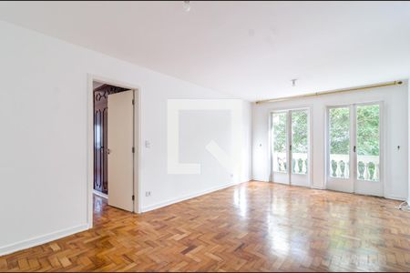 Apartamento à venda com 99m², 3 quartos e 1 vaga Apartamento à venda com 99m², 3 quartos e 1 vagaSala